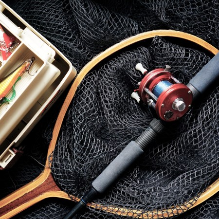 Von Rollen bis Schnüren: Die wichtigsten Komponenten der Angel-Ausrüstung